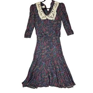 Vintage 1980's Midi Dress V Neck Lace Collar Purple Mix Paisley